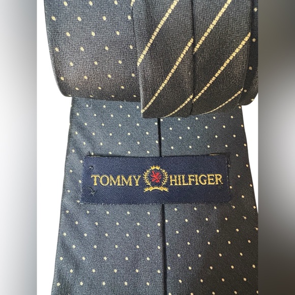 Tommy Hilfiger Italian Silk Tie Navy White Dots Two Tone Navy with White Stripes - Picture 4 of 7